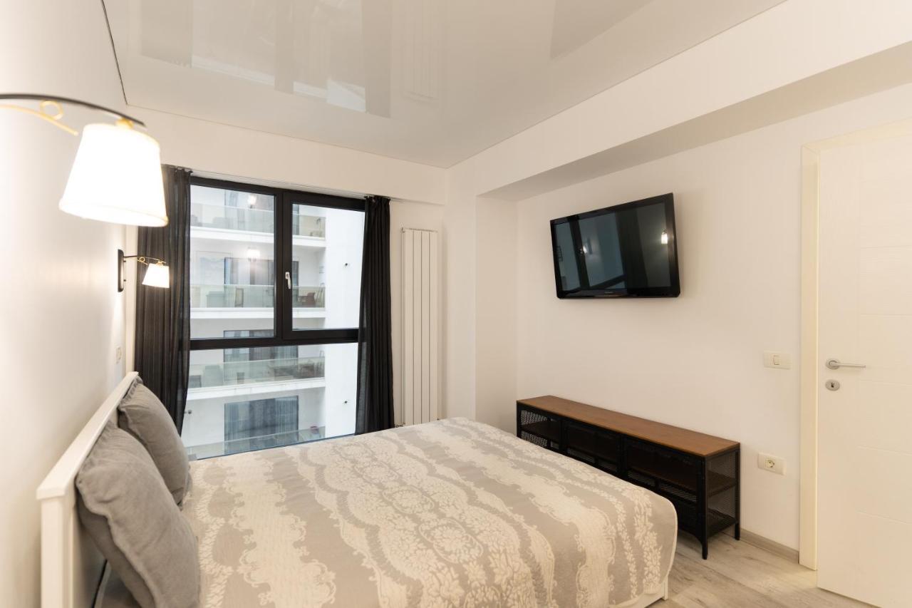 Miha Apartment *